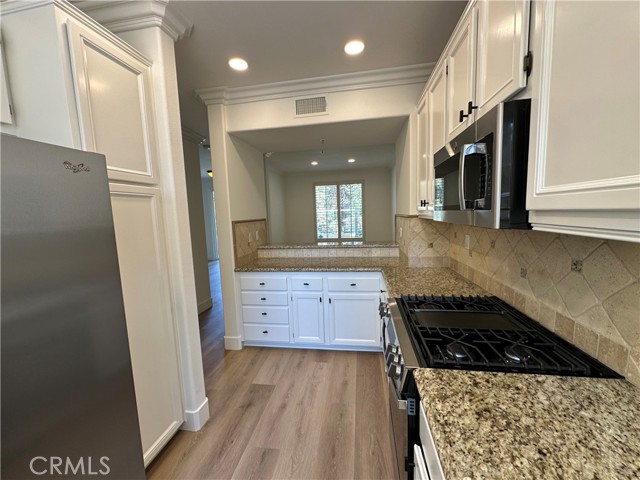 3409 S Main Street, Santa Ana CA: https://media.crmls.org/medias/a0baf748-e794-4a8a-80e1-8afe1fadadf3.jpg