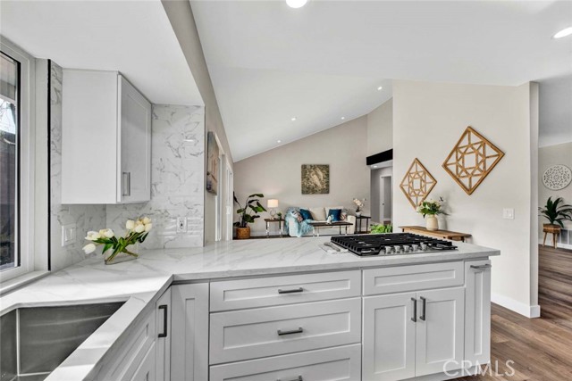 Detail Gallery Image 3 of 71 For 1798 Moorpark Dr, Brea,  CA 92821 - 4 Beds | 2 Baths