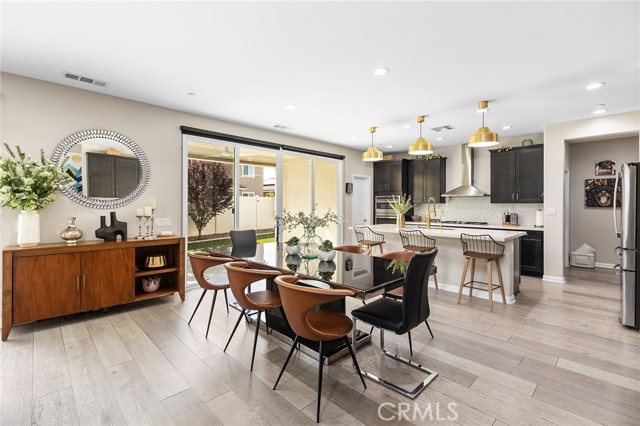 Detail Gallery Image 5 of 47 For 34743 Serissa Ct, Murrieta,  CA 92563 - 5 Beds | 3/1 Baths