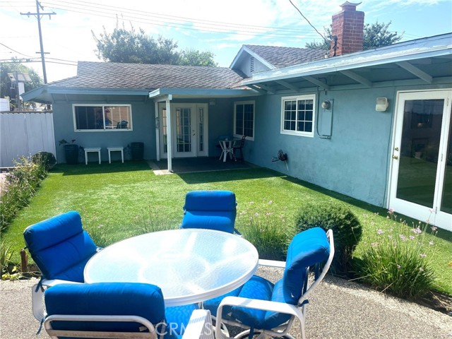 3050 Madison Avenue, Costa Mesa CA: https://media.crmls.org/medias/a0bcb1da-320b-4b89-a771-94bf65e36020.jpg