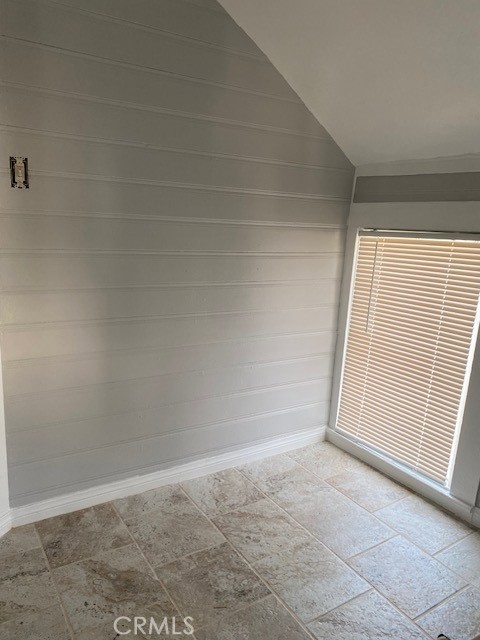 Detail Gallery Image 6 of 8 For 442 E Arrow Hwy #B,  Upland,  CA 91786 - 1 Beds | 1 Baths