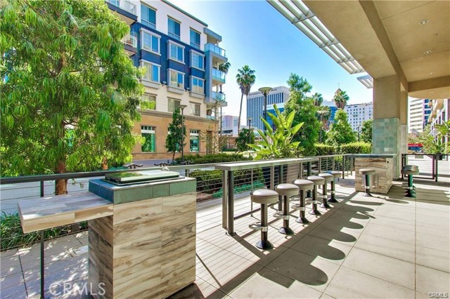 Detail Gallery Image 19 of 25 For 133 the Promenade #411,  Long Beach,  CA 90802 - 2 Beds | 2 Baths