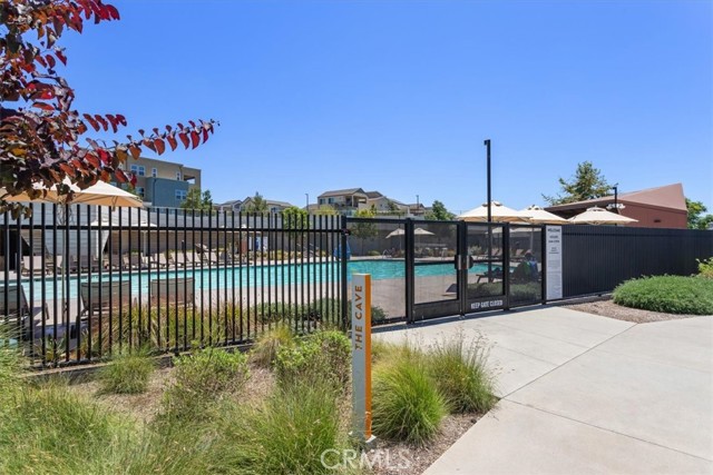 352 Merit, Irvine CA: https://media.crmls.org/medias/a0bdf747-0257-47fa-bc30-945fd18bbc84.jpg