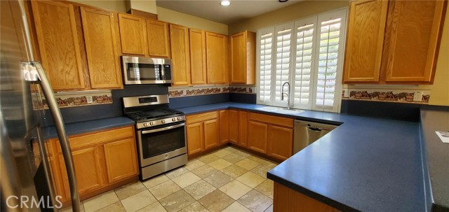 Detail Gallery Image 4 of 12 For 5127 Rio Bravo Dr, Banning,  CA 92220 - 2 Beds | 2 Baths
