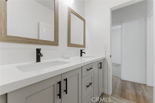 Detail Gallery Image 21 of 32 For 10710 Brookfield Dr, Riverside,  CA 92505 - 5 Beds | 3 Baths