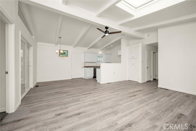 Detail Gallery Image 4 of 26 For 12773 Island Cir, Clearlake Oaks,  CA 95423 - 3 Beds | 1/1 Baths
