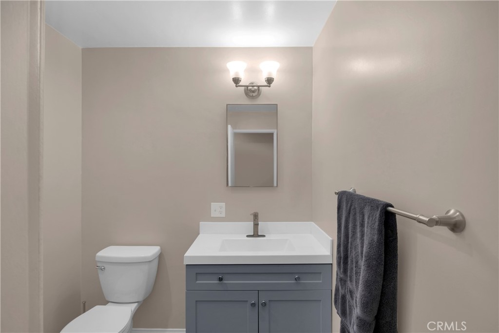 A0c000df 14f8 47e3 8df0 856cb06db66f