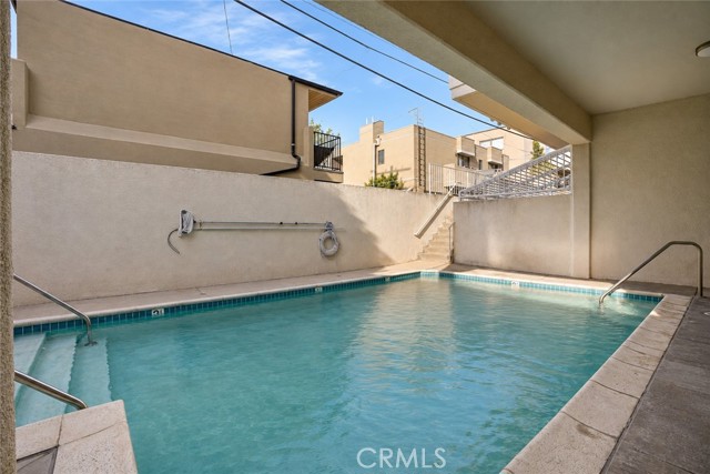 14415 Benefit Street, 101 photo 30