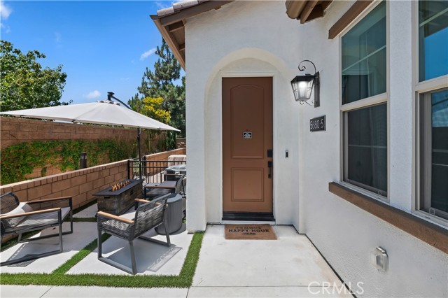 5680 Kate Way, Fontana CA: https://media.crmls.org/medias/a0c0f7dd-b279-4181-8299-e56a81491f53.jpg