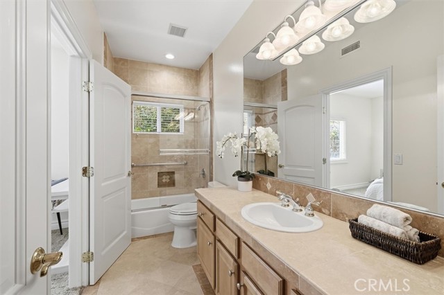 Detail Gallery Image 33 of 52 For 120 via Alameda, Redondo Beach,  CA 90277 - 5 Beds | 4 Baths