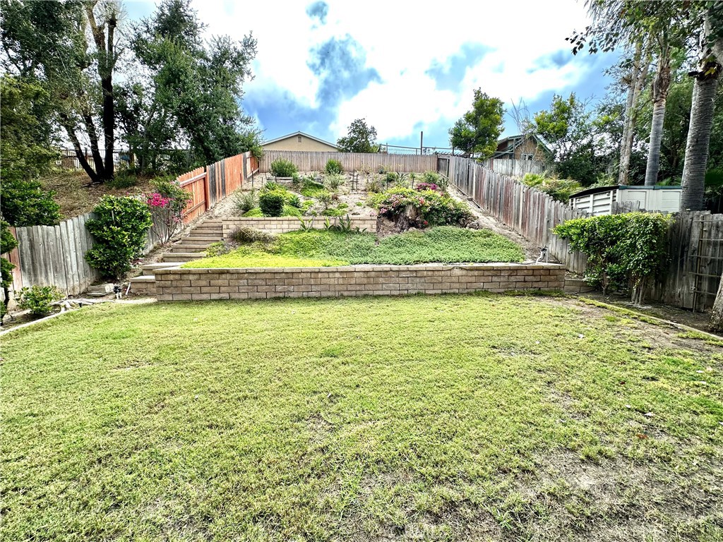 https://media.crmls.org/medias/a0c2a4eb-f027-422e-9d20-93df70bebb08.jpg?preset=X-Large