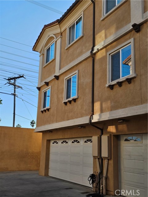 MLS# PV23210229