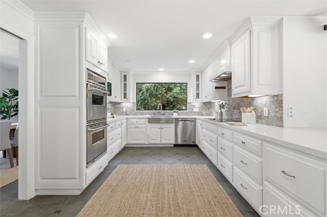 2932 Via Alvarado, Palos Verdes Estates CA: https://media.crmls.org/medias/a0c3ffce-71a5-46db-a281-265288c8a74d.jpg