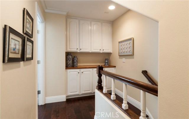 712 Manhattan Beach Boulevard, Manhattan Beach, California 90266, 3 Bedrooms Bedrooms, ,3 BathroomsBathrooms,Residential,Sold,Manhattan Beach,SB17051799