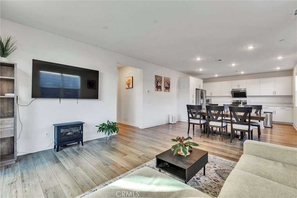 15946 Caterpillar Drive