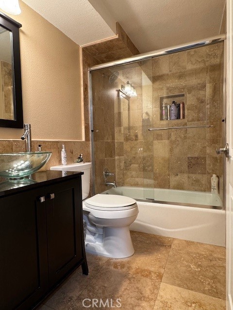 Detail Gallery Image 18 of 28 For 9471 Grackle Ave, Fountain Valley,  CA 92708 - 4 Beds | 2/1 Baths