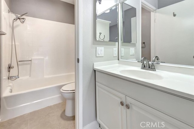 52 Remington, Irvine CA: https://media.crmls.org/medias/a0c682ed-5298-4aab-b21a-1a98a23750e2.jpg