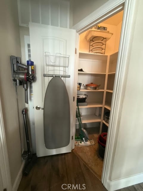 Detail Gallery Image 14 of 41 For 24701 Raymond Ave #120,  Lake Forest,  CA 92630 - 3 Beds | 2 Baths