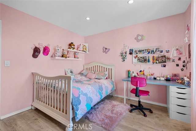 22835 Styles Street, Woodland Hills CA: https://media.crmls.org/medias/a0c6e7a0-e5f0-4166-b3b8-b8f4e8880a20.jpg