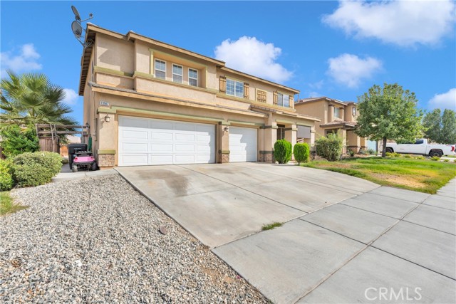 Detail Gallery Image 2 of 36 For 13567 Bentley St, Victorville,  CA 92392 - 6 Beds | 4 Baths