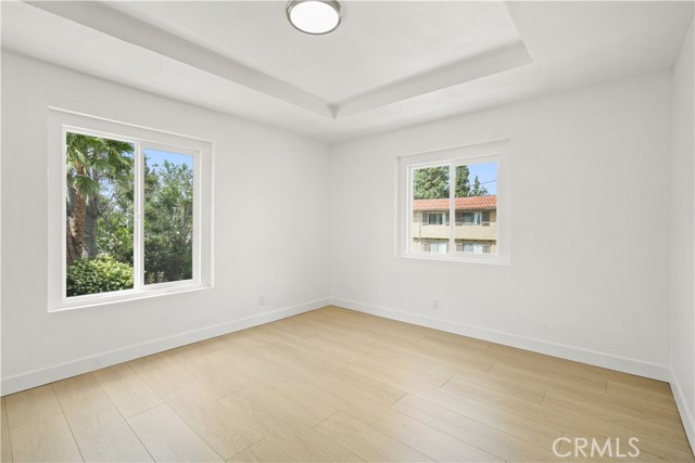 Detail Gallery Image 28 of 49 For 7010 a Lennox Ave a,  Van Nuys,  CA 91405 - 4 Beds | 2 Baths
