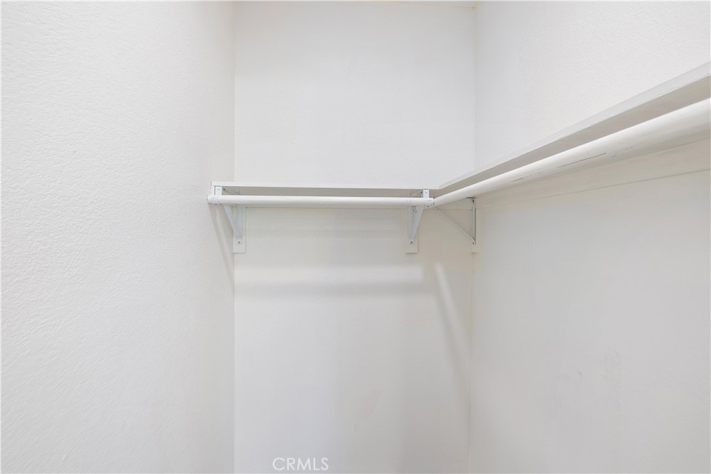 https://media.crmls.org/medias/a0c73593-c452-401a-a764-ac8785d7d3a7.jpg?preset=X-Large