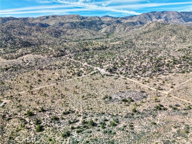 Detail Gallery Image 26 of 33 For 27 Vista Rd, Pioneertown,  CA 92356 - – Beds | – Baths