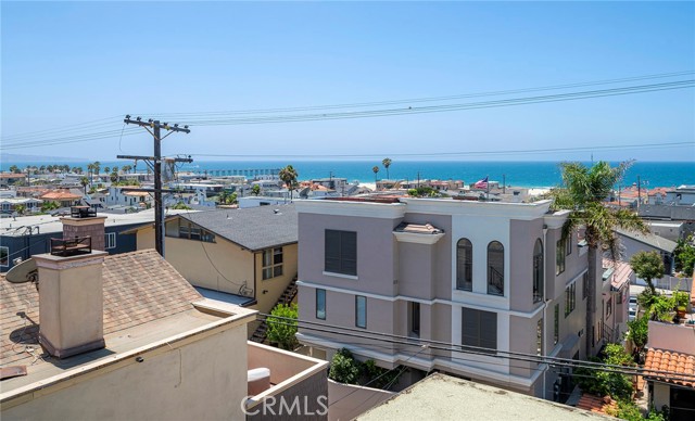 Detail Gallery Image 23 of 26 For 1839 Manhattan Ave, Hermosa Beach,  CA 90254 - 2 Beds | 2 Baths