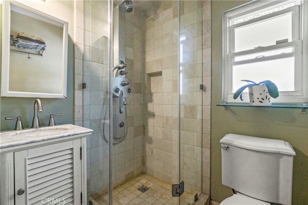 MLS #SR25061239 img 8