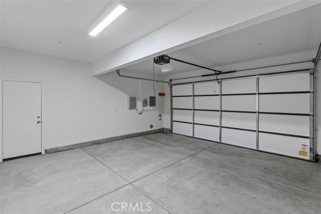 Detail Gallery Image 15 of 16 For 12793 Fuji Cir, Corona,  CA 92883 - 4 Beds | 3 Baths