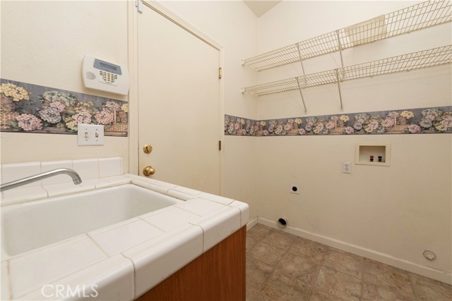 Detail Gallery Image 9 of 31 For 4514 W Oswego, Fresno,  CA 93722 - 3 Beds | 2/1 Baths