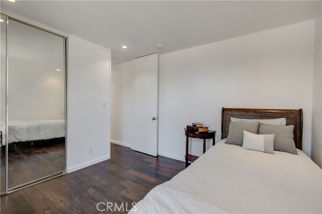 Detail Gallery Image 20 of 30 For 5901 Canterbury Dr #12,  Culver City,  CA 90230 - 2 Beds | 2 Baths