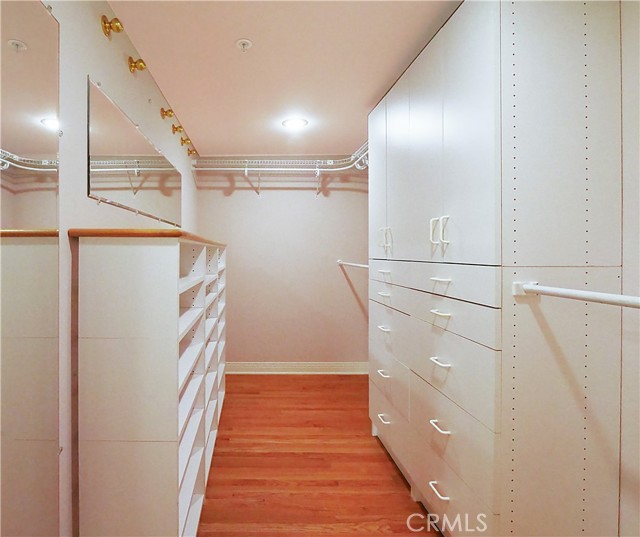 1931 Ruhland Avenue, Redondo Beach, California 90278, 6 Bedrooms Bedrooms, ,4 BathroomsBathrooms,Residential,Sold,Ruhland,SB23015853