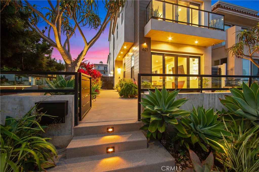 MLS #OC26127607 image #2