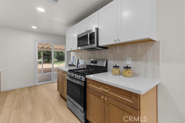 Detail Gallery Image 11 of 32 For 9240 Calimesa Bld, Calimesa,  CA 92320 - 4 Beds | 2 Baths