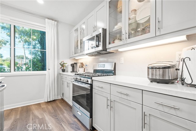 920 E Santa Ana Street, Anaheim CA: https://media.crmls.org/medias/a0cac40f-b933-40c9-af07-eaff112c50be.jpg