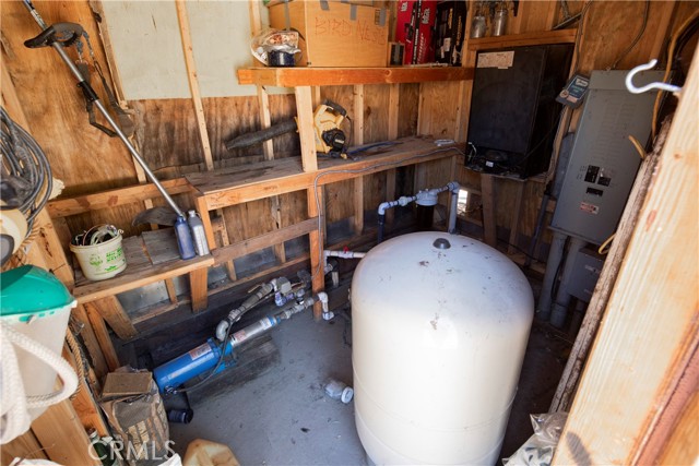 Manufactured Home-Pump House