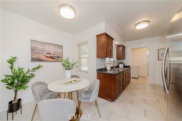 Detail Gallery Image 15 of 49 For 405 W Virginia Ave, Glendora,  CA 91741 - 3 Beds | 2 Baths