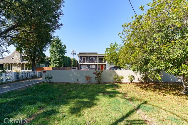 425 N Raymond Avenue, Pasadena CA: https://media.crmls.org/medias/a0cd312d-b1cf-4bd1-b74b-cc411cb879be.jpg