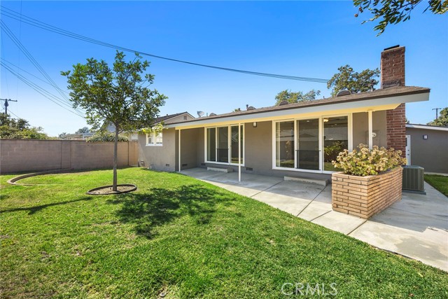 Detail Gallery Image 22 of 26 For 1418 E Wilshire Ave, Fullerton,  CA 92831 - 3 Beds | 2 Baths