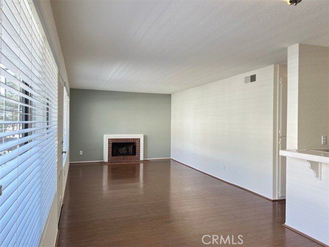 Detail Gallery Image 4 of 25 For 25675 View Pointe 10f,  Lake Forest,  CA 92630 - 2 Beds | 1 Baths
