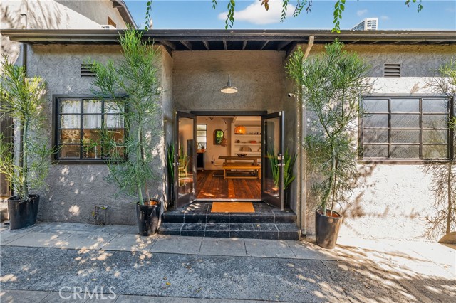 Front Image Thumbnail for CRWS26068452