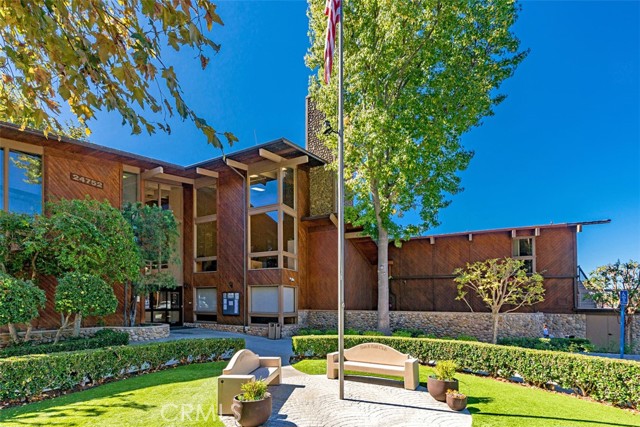 Detail Gallery Image 35 of 47 For 21532 Camino Papal, Lake Forest,  CA 92630 - 5 Beds | 3/1 Baths