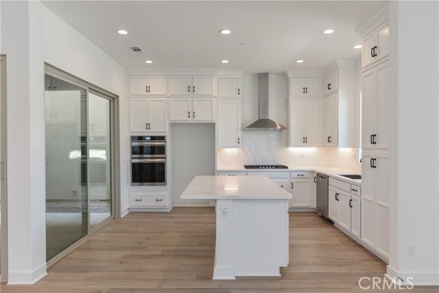 Detail Gallery Image 13 of 39 For 162 Pattern, Irvine,  CA 92618 - 4 Beds | 3 Baths