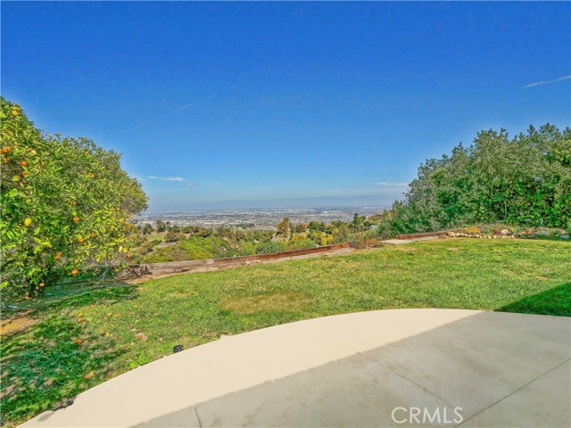 4 Chesterfield Road, Rolling Hills, California 90274, 4 Bedrooms Bedrooms, ,2 BathroomsBathrooms,Residential,For Sale,Chesterfield,SB25054684