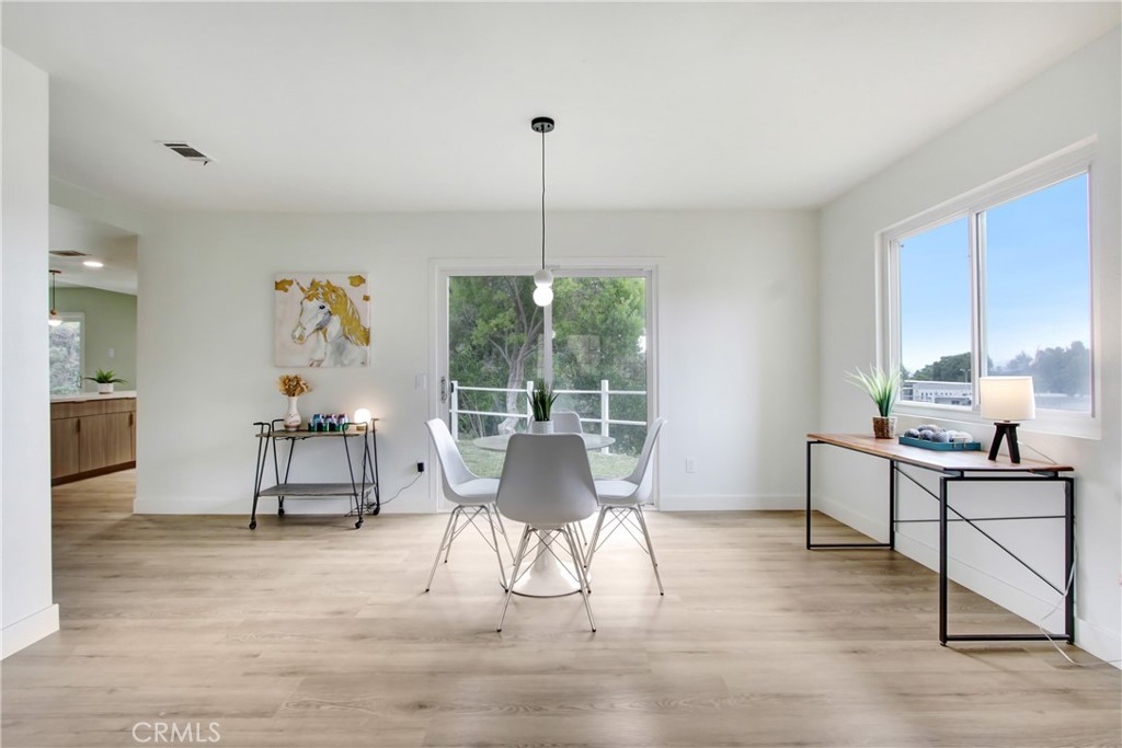 MLS #WS25252579 image #12