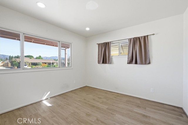 Detail Gallery Image 12 of 31 For 9147 Haddon, Sun Valley,  CA 91352 - 3 Beds | 2 Baths