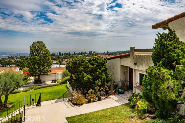 9 Cypress Way, Rolling Hills Estates, California 90274, 3 Bedrooms Bedrooms, ,2 BathroomsBathrooms,Residential,Sold,Cypress,SB21222599