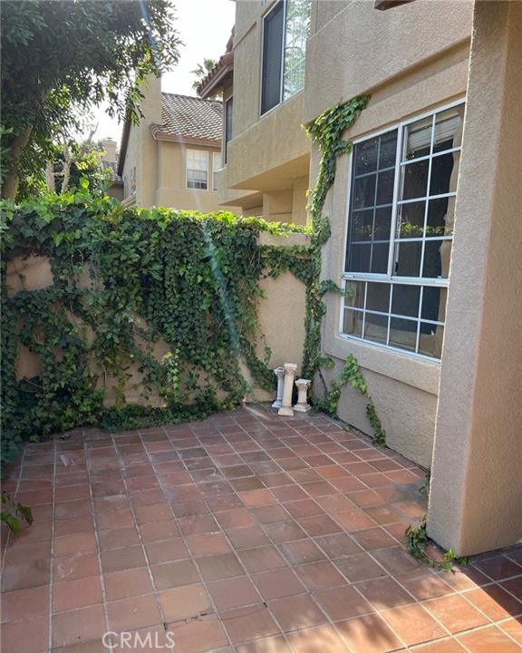 Detail Gallery Image 2 of 17 For 3 Headland Pl, Aliso Viejo,  CA 92656 - 2 Beds | 2/1 Baths