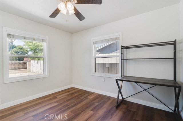 15096 Paddock Street photo 7
